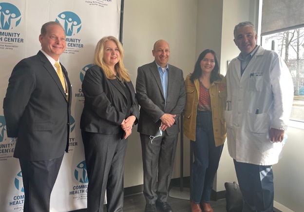 Administrator Johnson visits the Visiting Nurses Association of Central New Jersey, one of today’s grantees, with Congressman Frank Pallone, Ranking Member of the House Energy and Commerce Committee