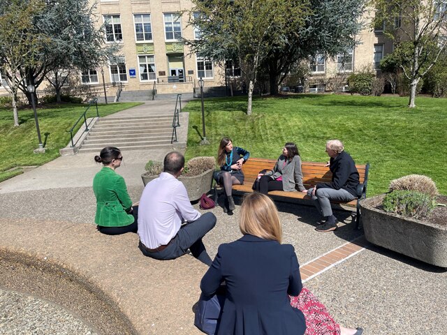 Regional Director Ulrey and OHSU Leaders met in the Quad to discuss behavioral health in Oregon. 