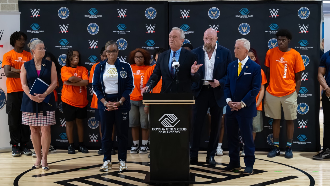 Secretary Kennedy Visited the Boys and Girls Club of Atlantic City