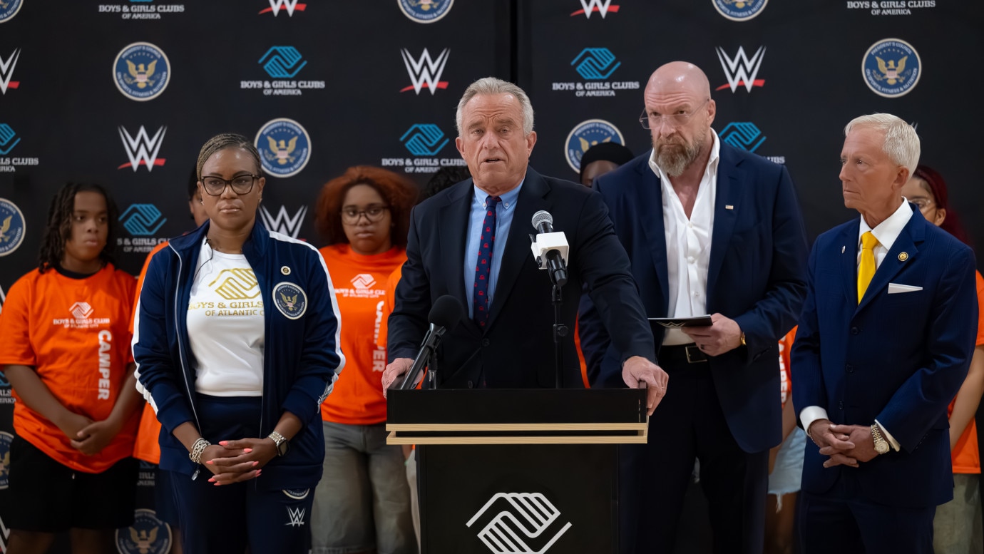 Secretary Kennedy Visited the Boys and Girls Club of Atlantic City