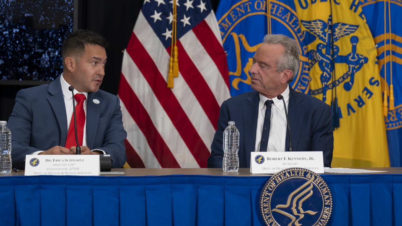 Secretary Kennedy Hosts Mold Surveillance Roundtable