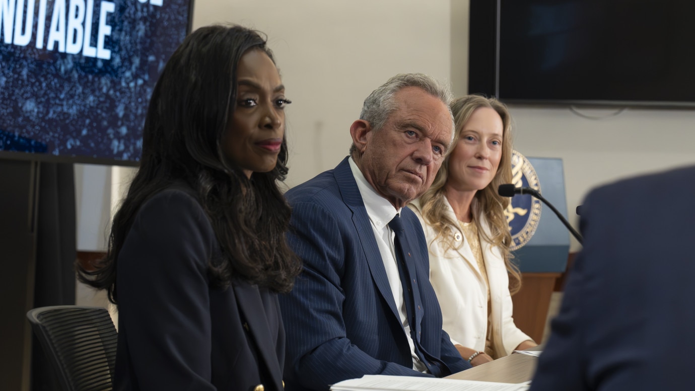 Secretary Kennedy Hosts Mold Surveillance Roundtable