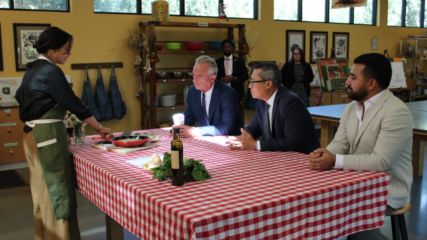 Secretary Kennedy Visited Grimmway Academy Edible Schoolyard
