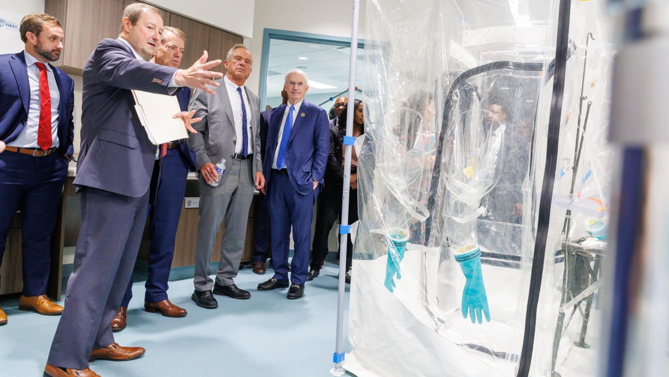 Secretary Kennedy and Governor Pillen Visited the University of Nebraska