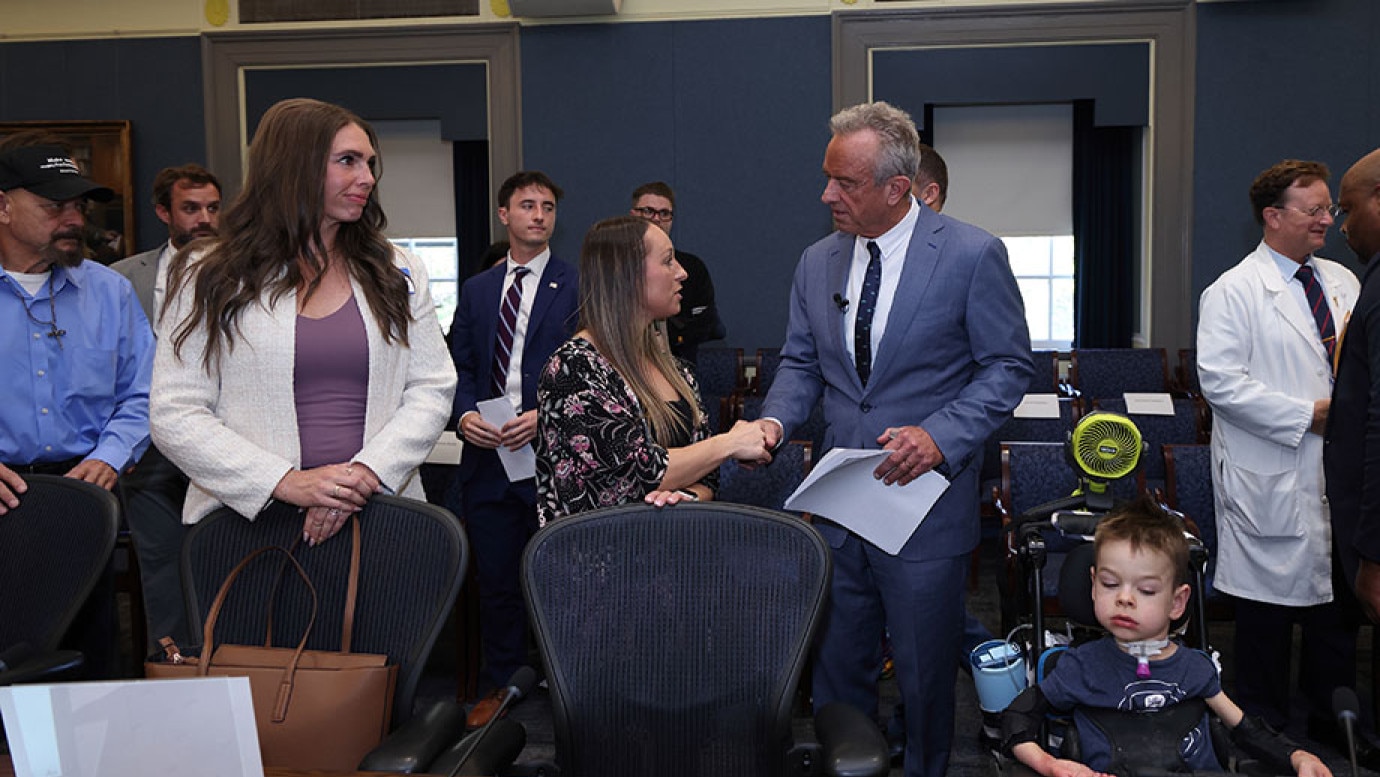 Secretary Kennedy Hosts NIH Roundtable on Vaccine Injury Research and Reporting