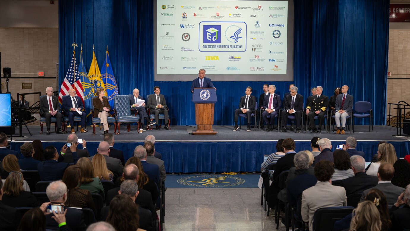 Secretary Kennedy and Secretary McMahon Celebrate Medical School Commitments to Increase Nutrition Training for Future Doctors