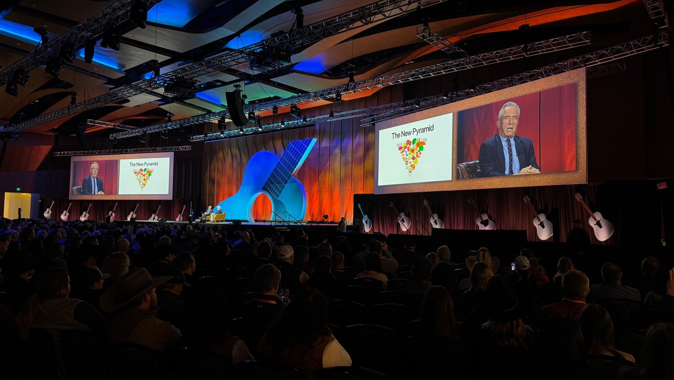 Secretary Kennedy Celebrates Tennessee's MAHA Wins, Headlines CattleCon on 'Take Back Your Health' Tour